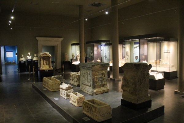 Salle du musée archéologique d'Alanya
