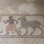 Mosaique représentant un zèbre et un serviteur, musée Haleplibahçe de Şanlıurfa