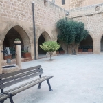 Cour du monastère syriaque Deyrul Zafaran